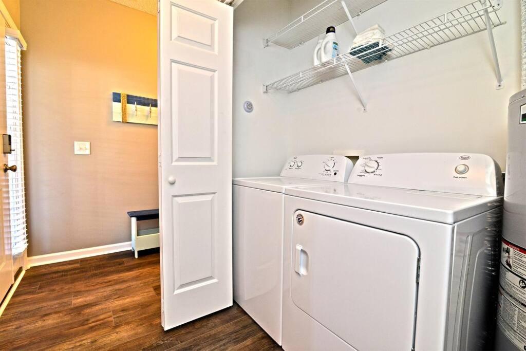 All New Luxury Beach Retreat 1 Mile To Beach W Pool Myrtle Beach Zewnętrze zdjęcie